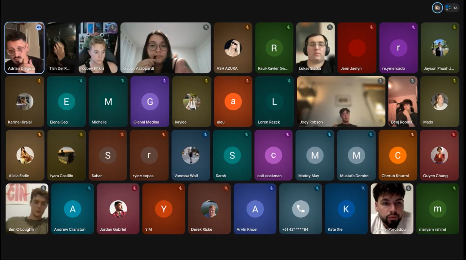 Screenshot of a Dreamcore community group call